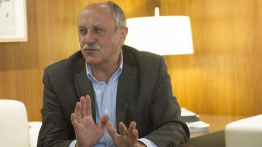 Yuri Usachev, durante la entrevista