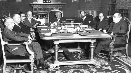 Fotografía del Gobierno Provisional de la Segunda República, en 1931