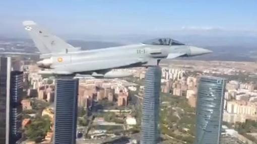 Avión Eurofighter durante los preparativos del desfile en 2015