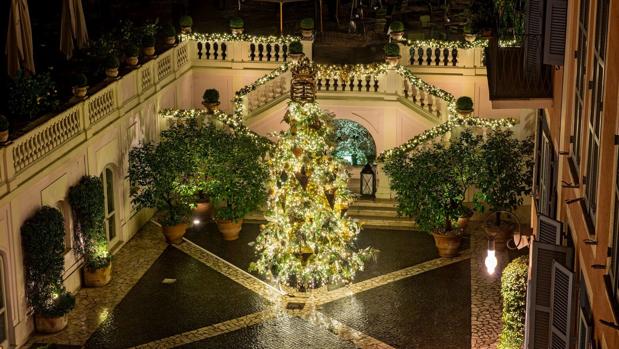 Un árbol de Navidad de diamantes, el más lujoso del mundo