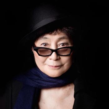 Yoko Ono fotografiada en 2011