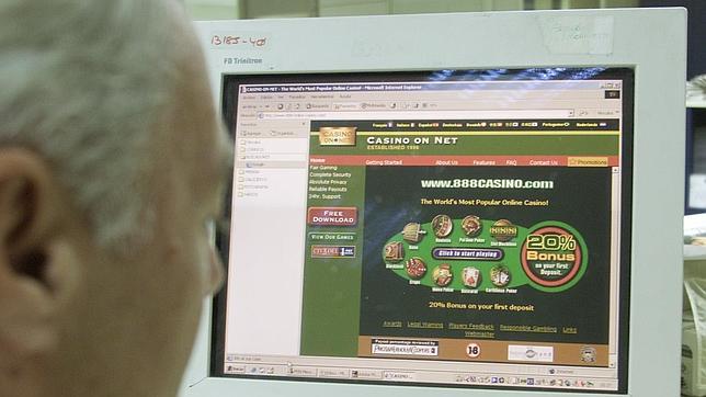 Imagen de archivo de juegos en Internet