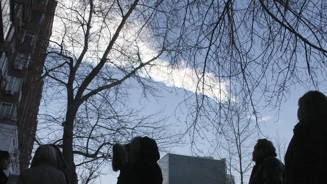 El brillo del Sol impidió que los telescopios rusos detectaran el meteorito de los Urales