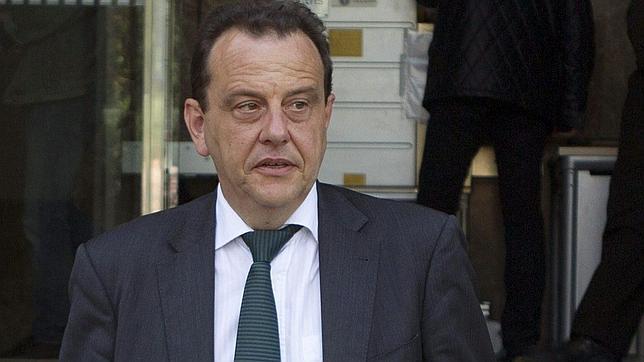 El fiscal advierte que imputar a la Infanta hechos no delictivos supone un «trato discriminatorio»