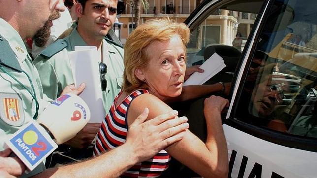 La mujer que quemó al violador de su hija entrará en prisión el 27 de junio