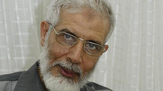 Mahmoud Ezzat, el «hombre de hierro», asume el mando de los Hermanos Musulmanes