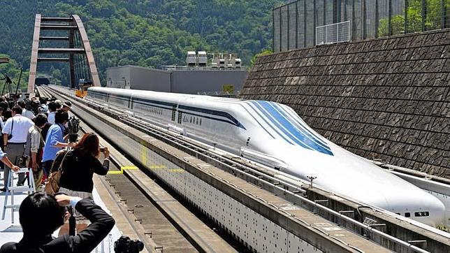 Japón prueba el tren más rápido del mundo
