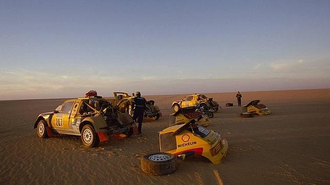 Así es el mítico Peugeot 205 que corrió el Dakar