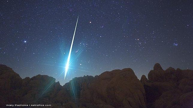 El enigma de Faetón, mitad asteroide, mitad cometa
