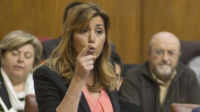 Susana Díaz rechaza la consulta y pide que Rajoy «se ponga al frente»