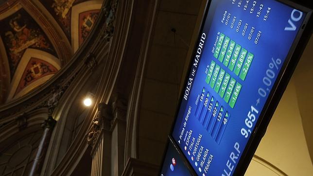 La reducción del coste de la deuda ahorró 8.700 millones al Estado en 2013