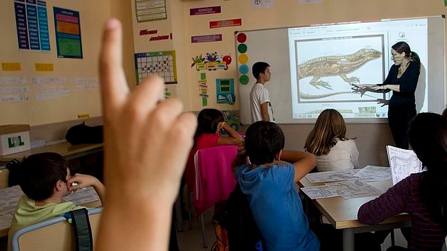 Un profesor denuncia el baremo de los concursos de traslados docentes