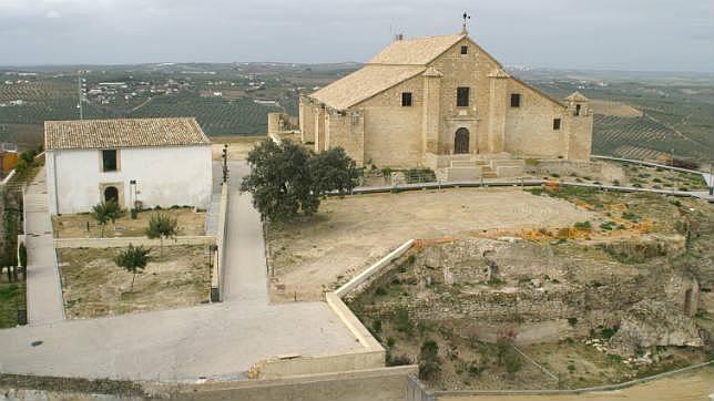El museo del vino en el castillo arrancará con 300.000 euros