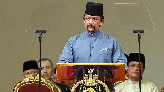 El sultán Hassanal Bolkiah de Brunei ha anunciado la aplicación de la «sharía»