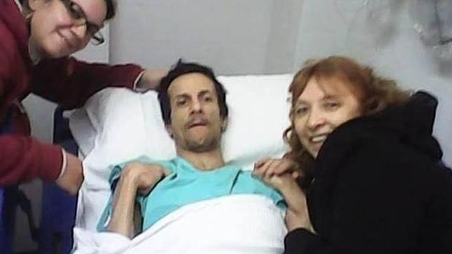 Localiza a su hermano en Facebook cuatro años después de darlo por muerto