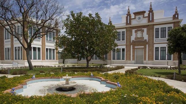 Una ventana de arte ruso con vistas a Picasso