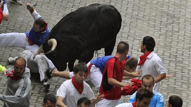 Dramático encierro de los toros de Victoriano del Río
