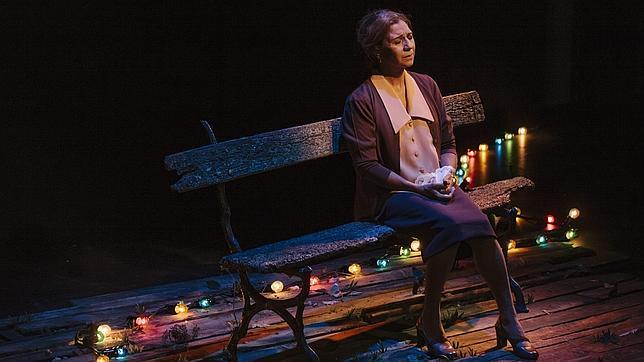 Lolita Flores, en «La plaza del diamante»