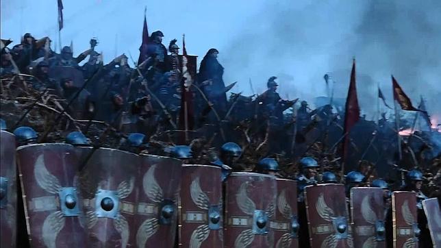 Tras los legionarios romanos estaban los «medicus», que velaban porque los ejércitos pudieran seguir combatiendo