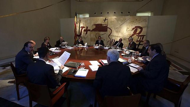 Reunión semanal del Gobierno catalán, presidido por Artur Mas, en el Palau de la Generalitat