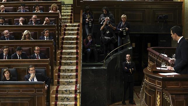 Pedro Sánchez, en la tribuna del Congreso durante el debate de las medidas anticorrupción