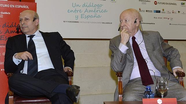 José Ignacio Wert y Jorge Edwards, durante el encuentro