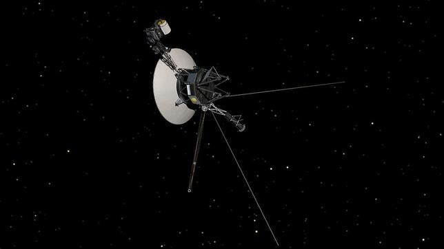 Ilustración de la nave Voyager 1 en el espacio interestelar