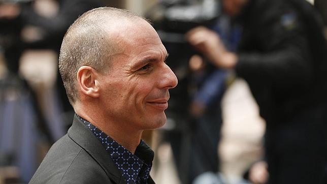 El ministro de Finanzas, Yanis Varufakis, a su llegada ayer a la reunión en Bruselas de ministros del Eurogrupo