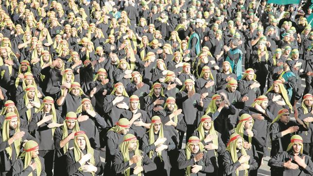 Marcha de simpatizantes de Hizbolá, en Beirut