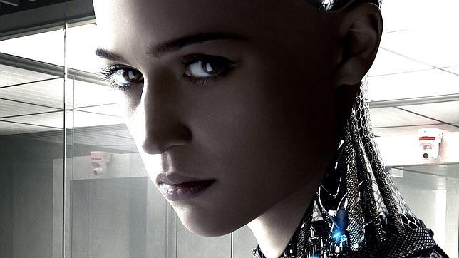 La película Ex Machina ha reabierto el debate sobre la Inteligencia Artificial