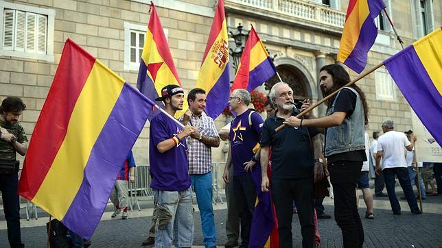 Manifestación, en Barcelona en 2014 en contra de la proclamación de Felipe VI