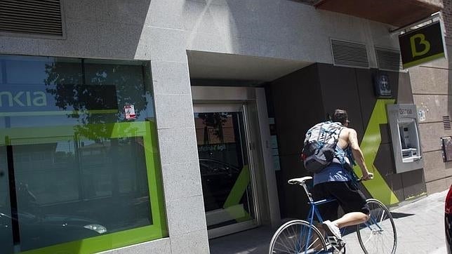 El FROB posee casi 7.330 millones de acciones en Bankia