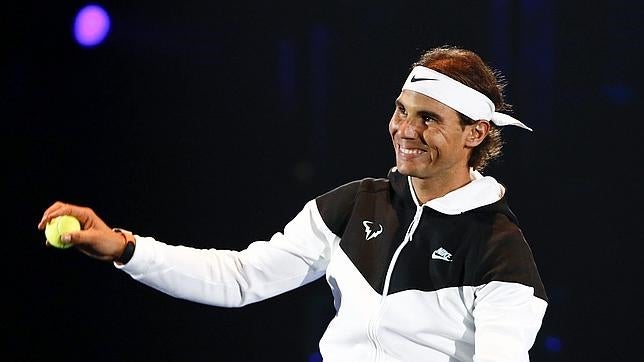 Rafa Nadal, durante el partido de exhibición en Tailandia
