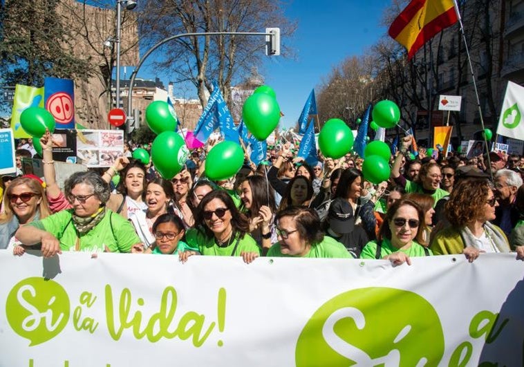 Manifestación 'Sí a la vida' en Madrid, en directo: horario, recorrido y última hora de la marcha hoy
