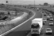 Entrada a Valencia en la autopista A-7 al regreso de las vacaciones de Semana Santa. Mikel Ponce