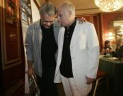 SIGEFREDO Daniel Barenboim, ayer junto a Felipe González durante la rueda de prensa en Madrid
