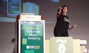 Paloma Llaneza: «Lo que contamos de nosotros importa y mucho»