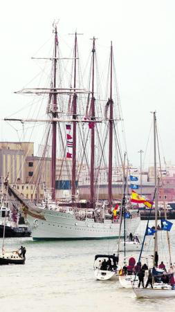 elcano, parte, muelle, cadiz