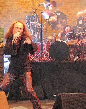Muere Ronnie James Dio, icono del heavy metal