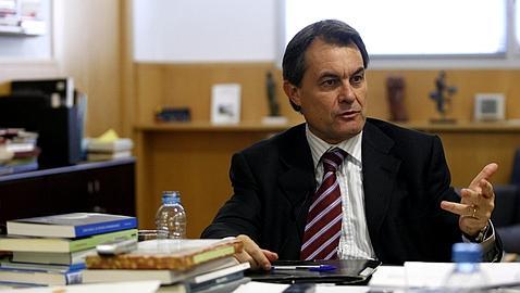 «Cataluña no puede renunciar a seguir su camino fuera del Estado español»
