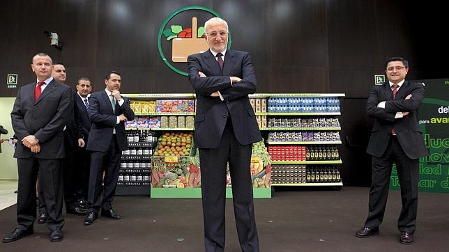 Mercadona gana un 47% más pero avisa de que lo «peor está por llegar»