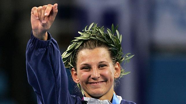 La medallista olímpica Claudia Heill se suicida en Viena