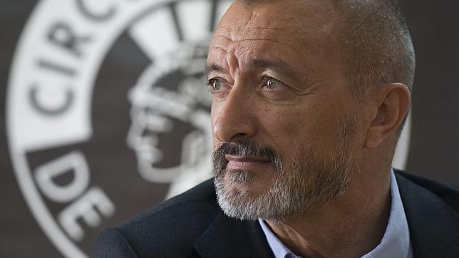 Pérez-Reverte, tras ser condenado por plagio: «Es una emboscada»