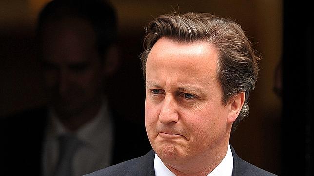 Cameron pide una investigación sobre prensa, televisiones y políticos