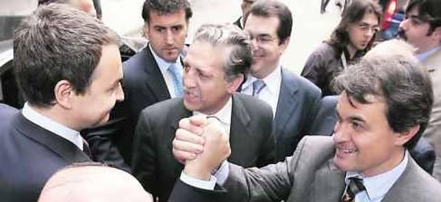 El Estatut cumple cinco años en el más profundo olvido