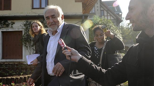 Strauss-Kahn pide defenderse por su presunta implicación en una red de prostitución