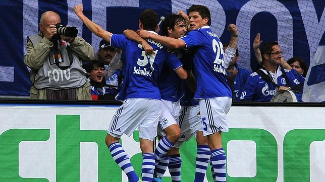 Raúl, de La Romareda a Gelsenkirchen