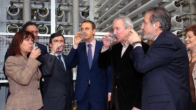 Murcia propone vender las desaladoras a los países árabes por su «fracaso»