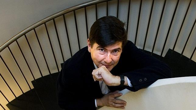 El Gobierno propone a Manuel Pimentel como mediador entre el Sepla e Iberia