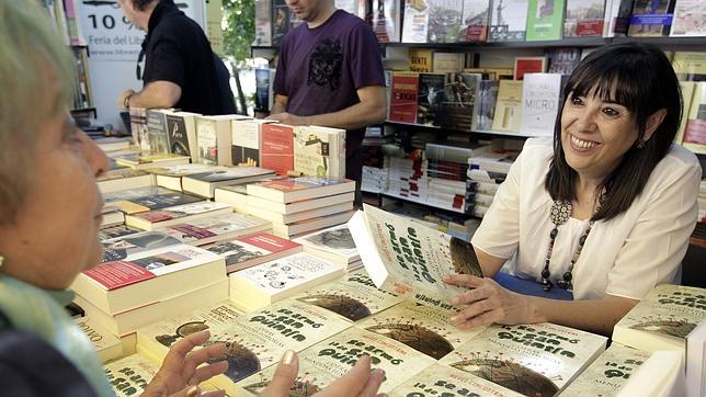 El estreno de la Feria del Libro, «un poquito mejor» de lo que esperaban los editores